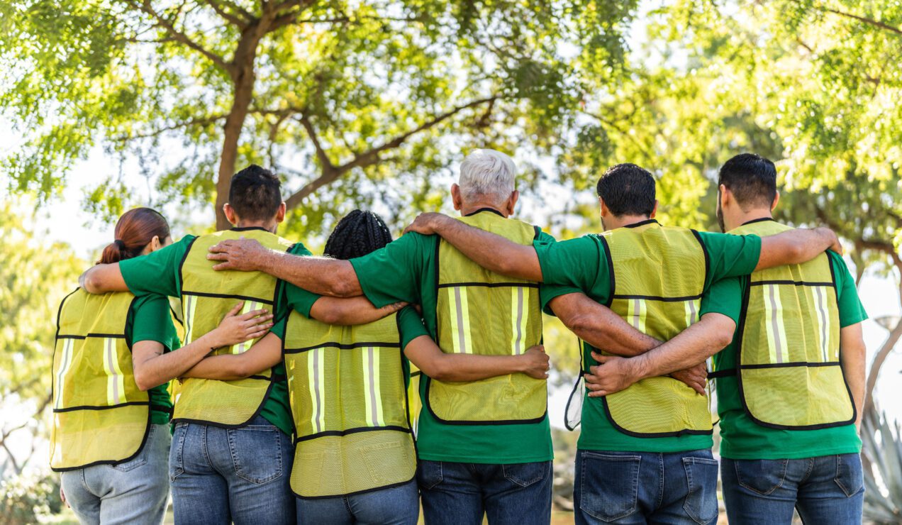 Recyclers embraced on public park