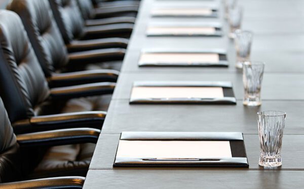 Pas de retour en arrière pour un processus d’arbitrage de l’ALENA : Un tribunal de l’Ontario refuse d’annuler une sentence pour manquement à l’équité procédurale ou cause de partialité