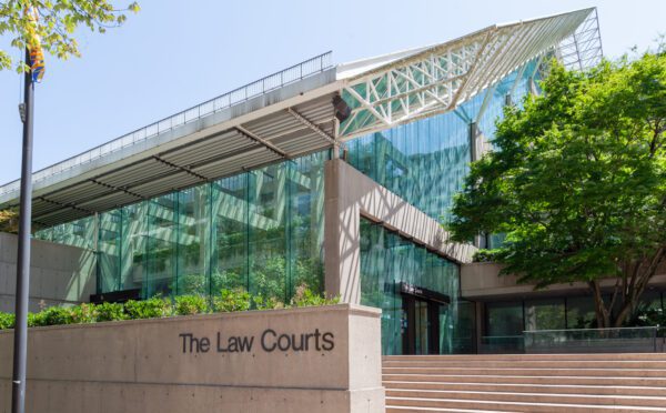 Affaire Brar : les procédures pour outrage au tribunal engagées à l’encontre de témoins non coopératifs par la B.C. Securities Commission sont constitutionnelles