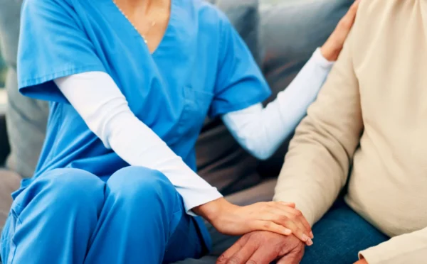 Une lettre, pas une loi : échéances imminentes, incertitude provinciale et volonté d’Ottawa de repenser la conformité à la Loi canadienne sur la santé