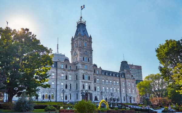 Voting by mail extended in Québec: successful court challenge leads to amendment of the Election Act